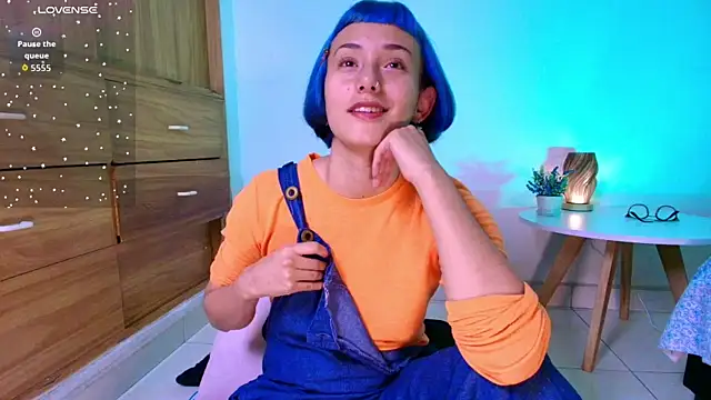 tati cardenas online show from April 10, 4:50 am