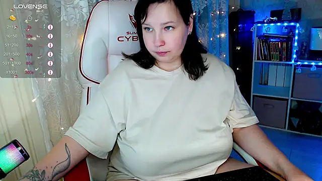 RaideneiX online show from December 18, 2:39 am