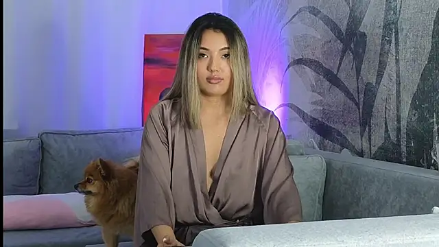 lily  foster online show from March 5, 3:18 pm