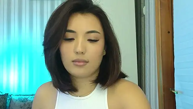 lily  foster online show from September 9, 10:37 am