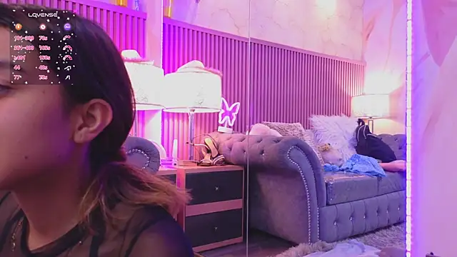 Emiily Scott1 online show from January 8, 12:58 pm