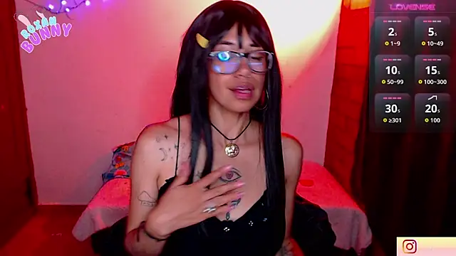 Roxanbunny1 online show from September 27, 11:54 pm