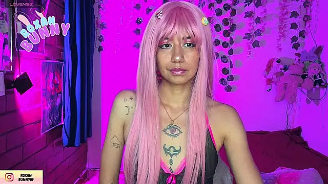 Roxanbunny1 online show from May 23, 5:12 am
