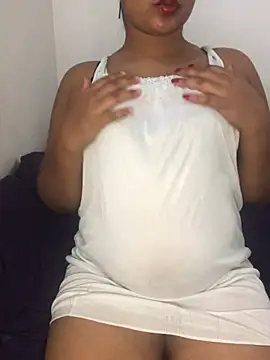 Snapshot of Rose_Olivia chatting on February 9, 5:22 pm Rose Olivia online show from February 9, 5:22 pm