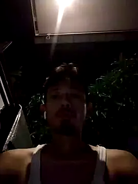 Snapshot of Dwirosebig chatting on October 30, 5:02 pm Dwirosebig online show from October 30, 5:02 pm