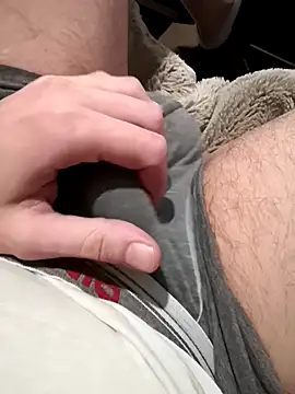 Snapshot of Nestr chatting on January 3, 2:54 am Nestr online show from January 3, 2:54 am