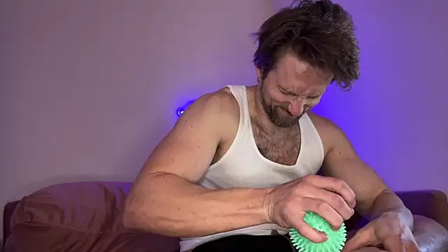 alexmannd online show from November 3, 4:19 pm