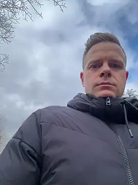 Danii0790 online show from March 1, 9:00 am