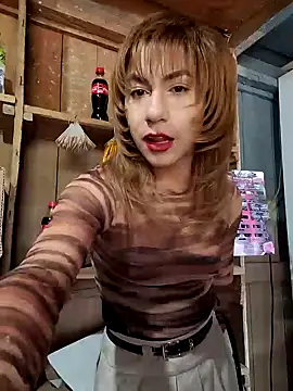 Snapshot of Evehampy chatting on May 12, 6:27 pm Evehampy online show from May 12, 6:27 pm