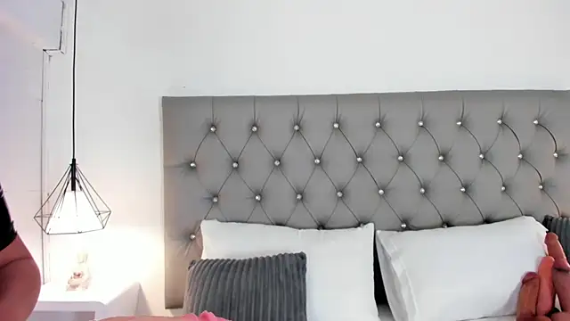 Victoriaxx  online show from February 15, 11:03 pm