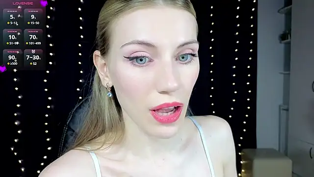 Snapshot of Lilianna_Just chatting on January 12, 4:40 pm Lilianna Just online show from January 12, 4:40 pm