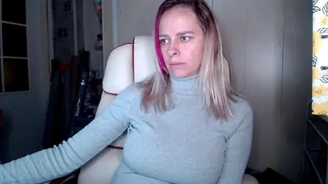 las sweet online show from October 31, 8:04 am