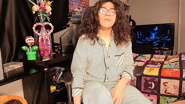 ShinyCherub online show from February 19, 9:17 am