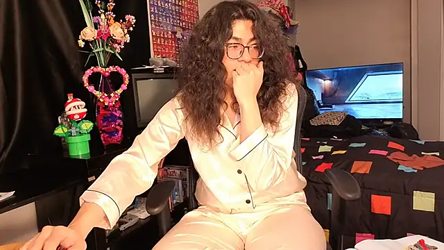 ShinyCherub online show from March 2, 6:37 am