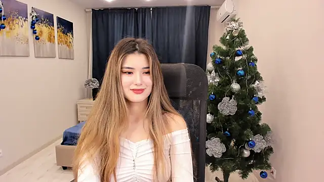 AnneTLi online show from December 30, 6:42 am