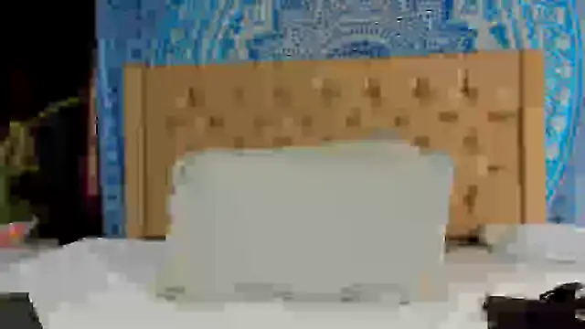 Snapshot of KeryHillson chatting on December 13, 1:12 pm KeryHillson online show from December 13, 1:12 pm