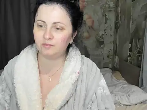 Lillian2 online show from January 8, 2:47 am