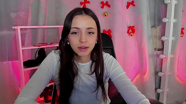 Snapshot of MipsyMipson chatting on December 21, 2:47 pm MipsyMipson online show from December 21, 2:47 pm