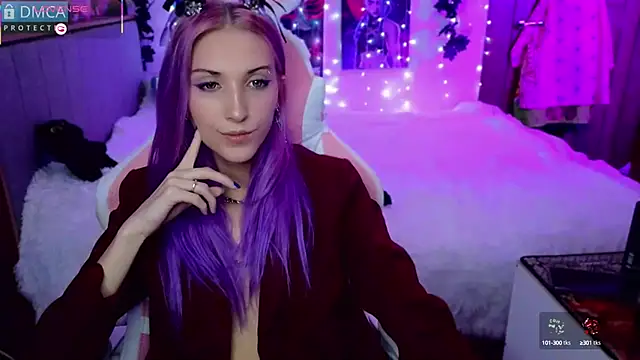 Snapshot of Violet_Noir chatting on January 20, 9:35 am Violet Noir online show from January 20, 9:35 am