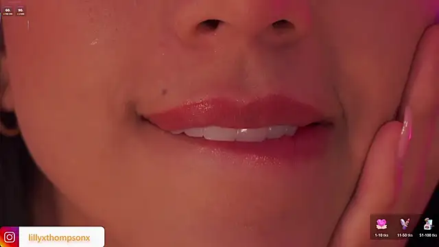 LillyThompson online show from November 16, 8:47 pm