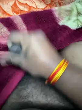 Snapshot of Honeydick7 chatting on February 1, 6:17 pm Honeydick7 online show from February 1, 6:17 pm