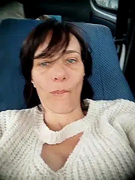 Snapshot of Emyly83 chatting on October 5, 7:39 am Emyly83 online show from October 5, 7:39 am
