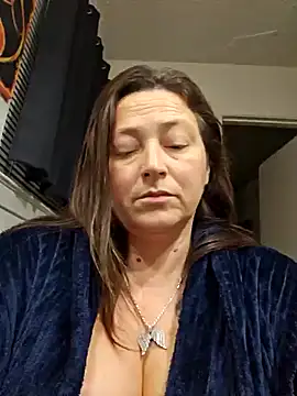 angelbaby1998 online show from December 17, 4:12 am