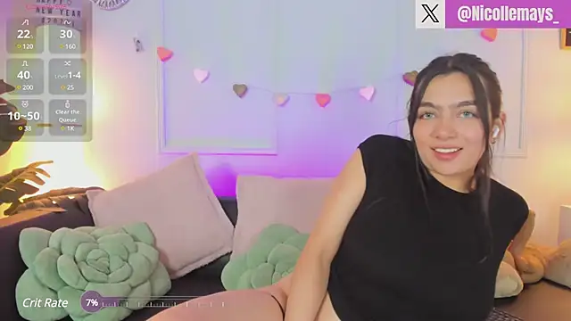 Nicollemays online show from February 17, 3:09 pm