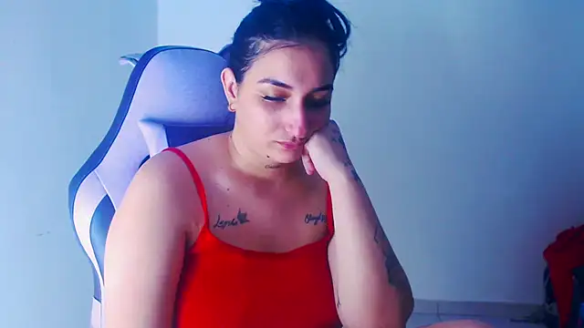 liz dirty online show from April 18, 10:21 pm