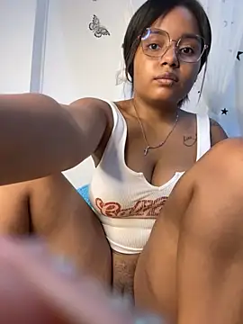 Aleja DANS online show from November 7, 1:44 pm