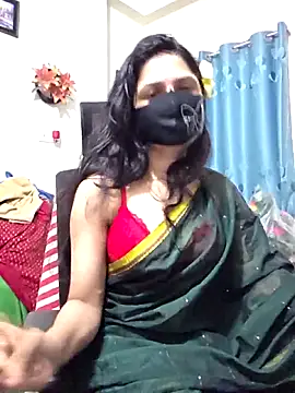 Snapshot of Suvosri chatting on March 3, 4:46 pm Suvosri online show from March 3, 4:46 pm