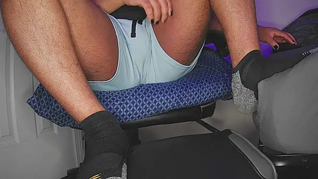 Snapshot of teaser4_ chatting on February 2, 4:48 am teaser4 online show from February 2, 4:48 am