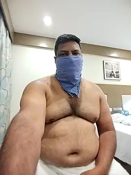 Snapshot of ksmani19477 chatting on June 20, 2:36 am ksmani19477 online show from June 20, 2:36 am