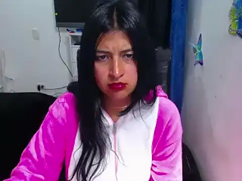 Snapshot of Yunhot_ chatting on January 26, 10:45 am Yunhot  online show from January 26, 10:45 am