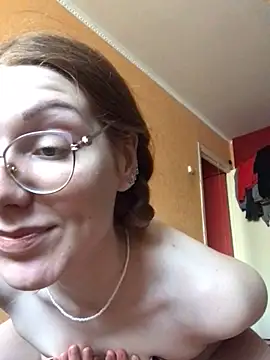  Sweet Love  online show from February 7, 11:45 am