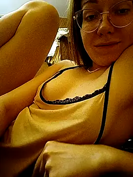  Sweet Love  online show from February 11, 6:11 pm