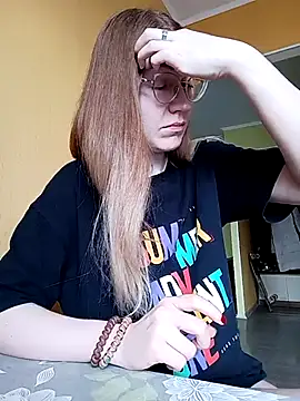  Sweet Love  online show from February 15, 10:44 am