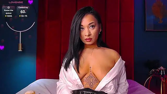 MadyLuxxx online show from March 22, 8:04 pm