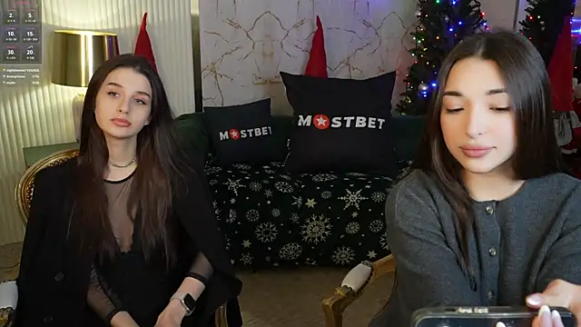 Jasmine Flow online show from December 24, 3:37 pm