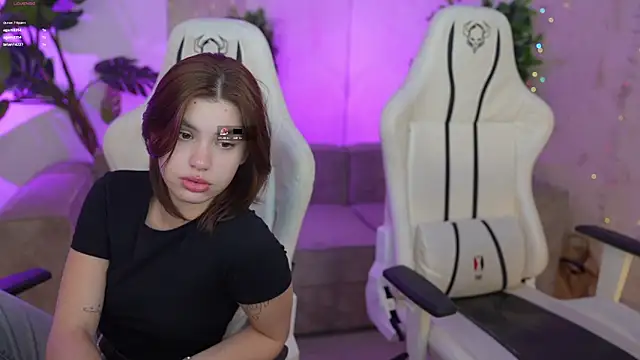 Jasmine Flow online show from March 6, 9:53 pm