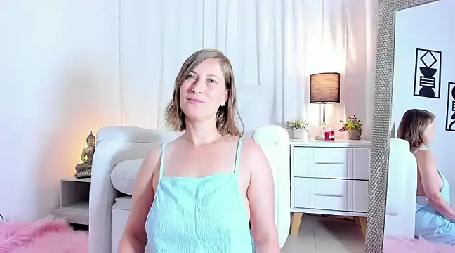 Snapshot of allison_01stone chatting on February 1, 9:51 pm allison 01stone online show from February 1, 9:51 pm