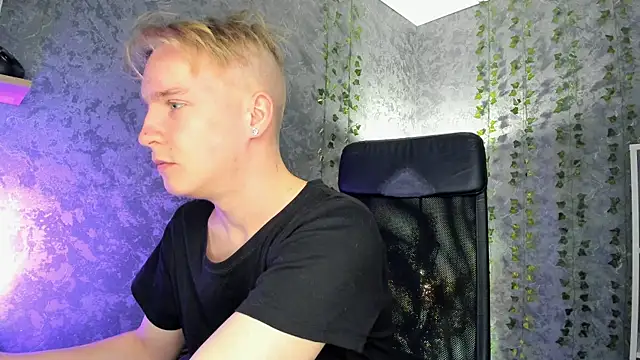 AlexxSweet online show from December 20, 6:31 am