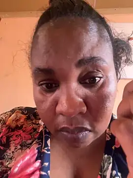 ZOQULUx online show from December 6, 11:44 am