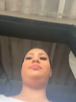 Luisa Fernandaa online show from November 16, 10:15 pm