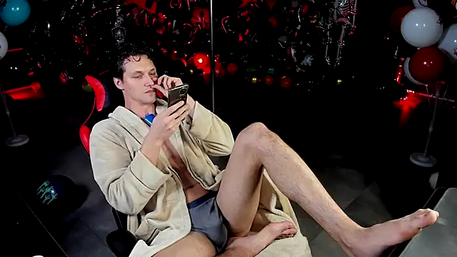 dirty-boss online show from November 5, 9:42 am