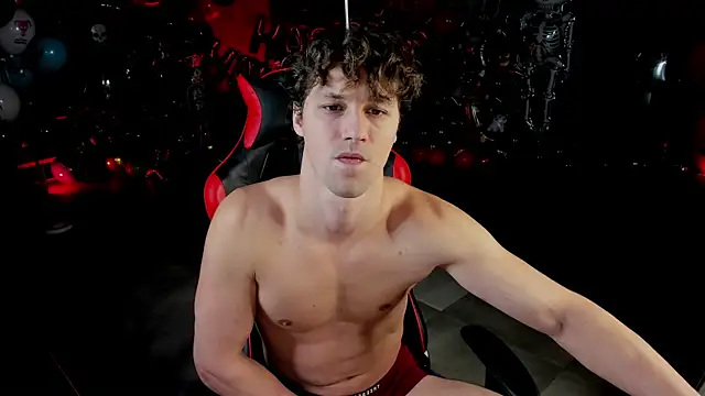 dirty-boss online show from November 26, 4:08 pm