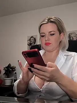 Ladykaos online show from November 25, 1:33 pm