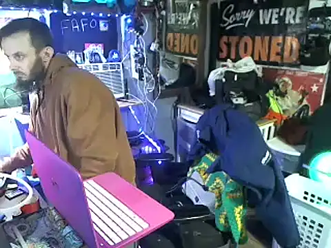 CloudDadddyyy420 online show from January 22, 7:45 pm