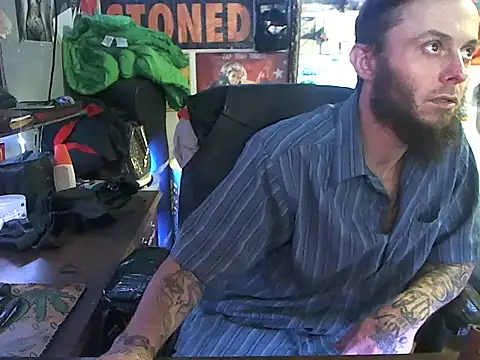 CloudDadddyyy420 online show from March 17, 7:26 pm