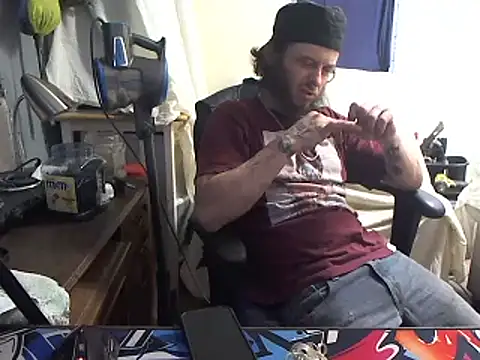 CloudDadddyyy420 online show from February 11, 8:58 pm